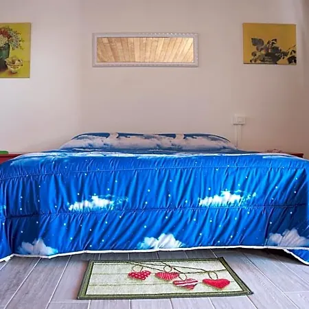 فندق مبيت وإفطار Sentiero Romantico إبولي